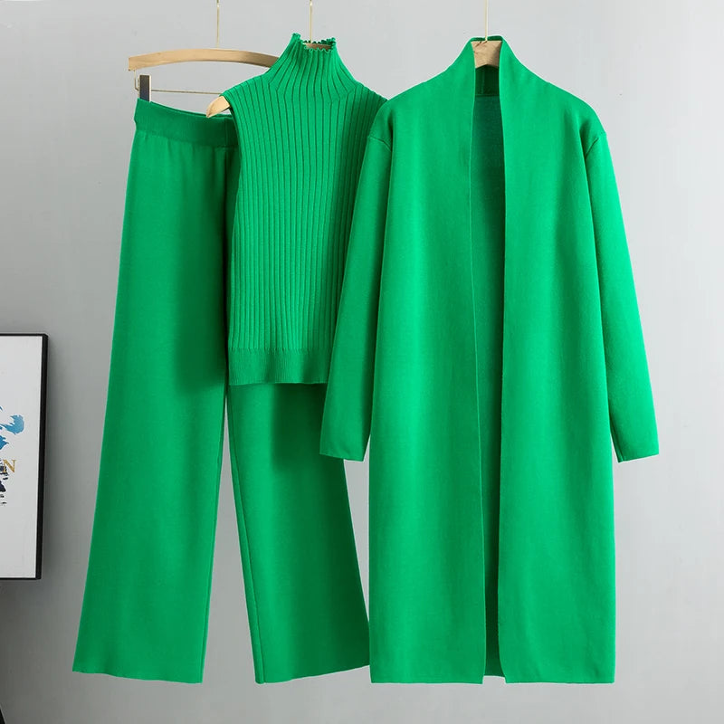 Effortless Elegance: Neutral Minimalist Knitwear Set for Everyday Comfort"
