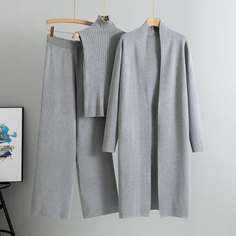 Effortless Elegance: Neutral Minimalist Knitwear Set for Everyday Comfort"