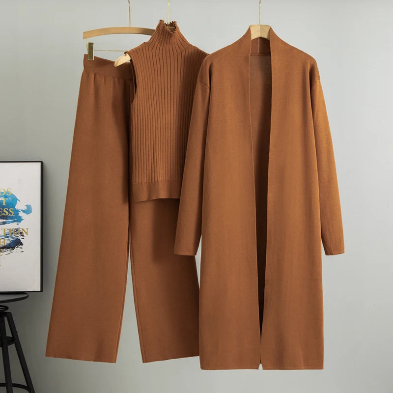 Effortless Elegance: Neutral Minimalist Knitwear Set for Everyday Comfort"